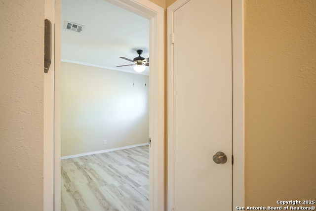 Image 23 of 32 For 5026 Thomas Paine Dr