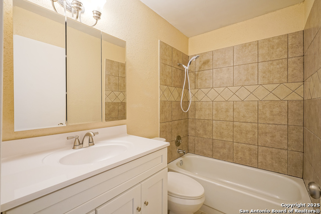 Image 26 of 32 For 5026 Thomas Paine Dr