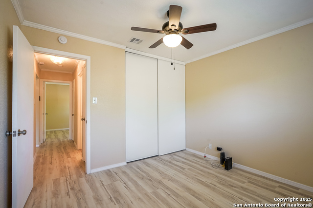 Image 28 of 32 For 5026 Thomas Paine Dr