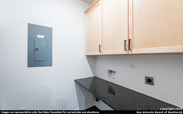 Image 22 of 23 For 1357 Meester Drive