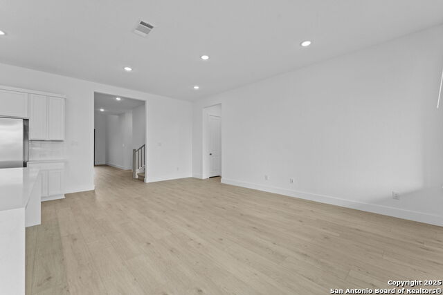 Image 17 of 34 For 5508 Paschal Park