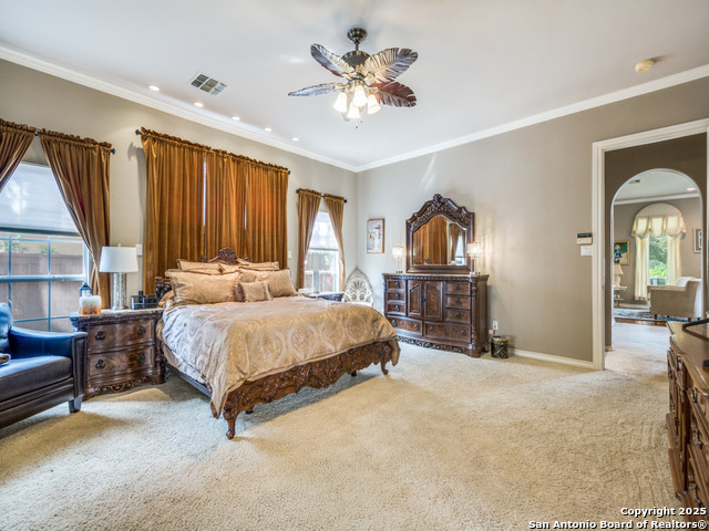 Image 16 of 47 For 19114 Autumn Gdn