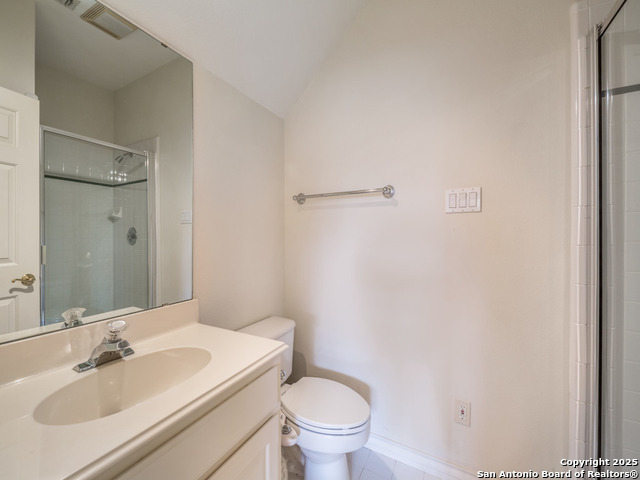 Image 22 of 47 For 19114 Autumn Gdn