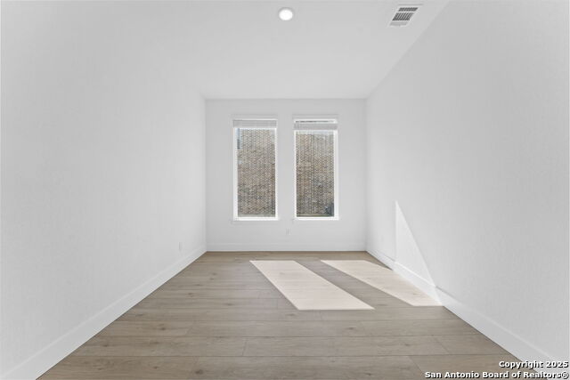 Image 10 of 37 For 5504 Paschal Park