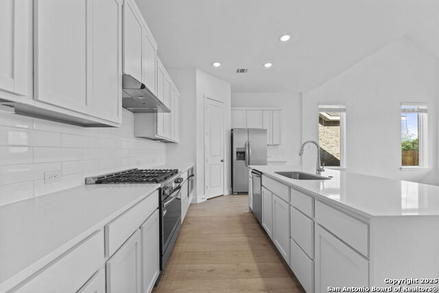 Image 13 of 37 For 5504 Paschal Park