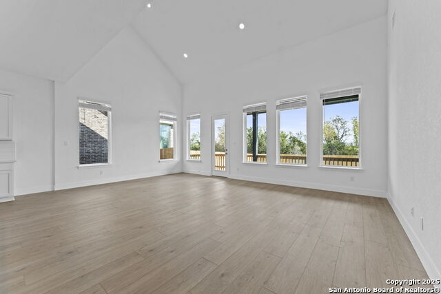 Image 18 of 37 For 5504 Paschal Park