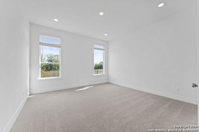 Image 19 of 37 For 5504 Paschal Park