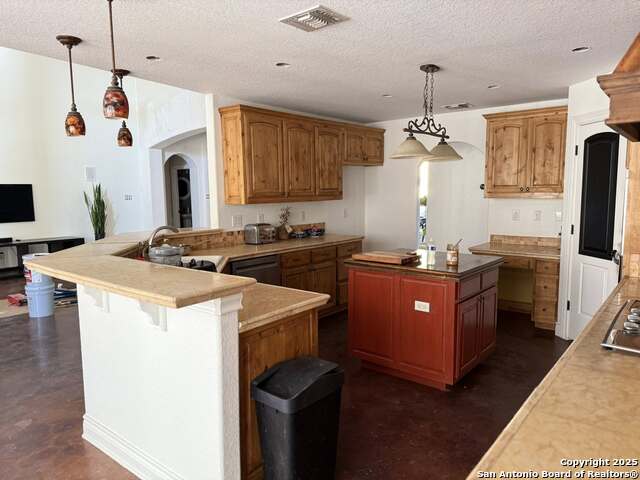 Image 13 of 27 For 17132 Bandera Rd. #7