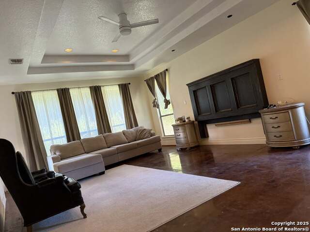 Image 17 of 27 For 17132 Bandera Rd. #7