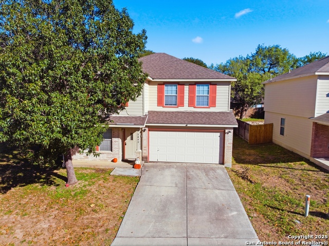 Image 4 of 28 For 5843 Sherbrooke Oak