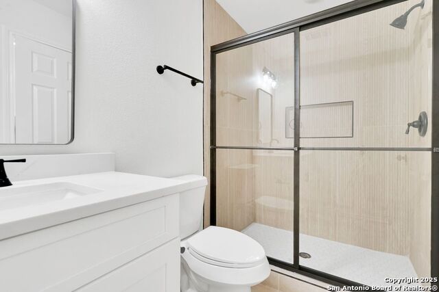 Image 5 of 27 For 519 Price