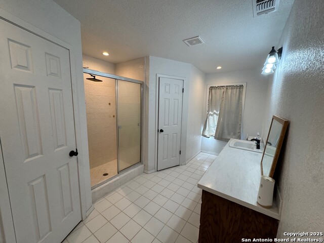 Image 11 of 14 For 675 Lacey