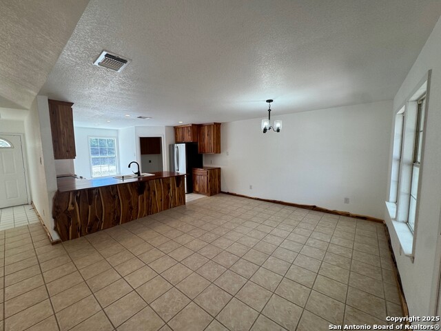 Image 4 of 14 For 675 Lacey