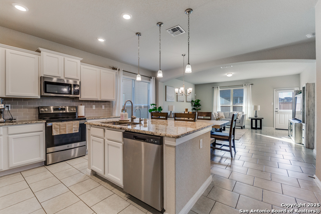 Image 5 of 25 For 4807 Marylebone