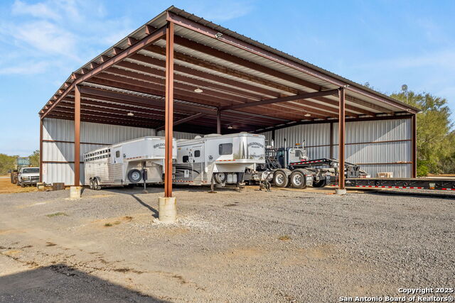 Image 25 of 36 For 10055 Fm 467