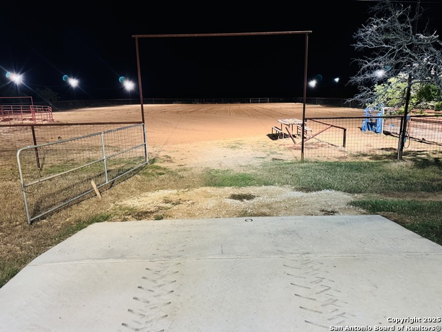 Image 30 of 36 For 10055 Fm 467