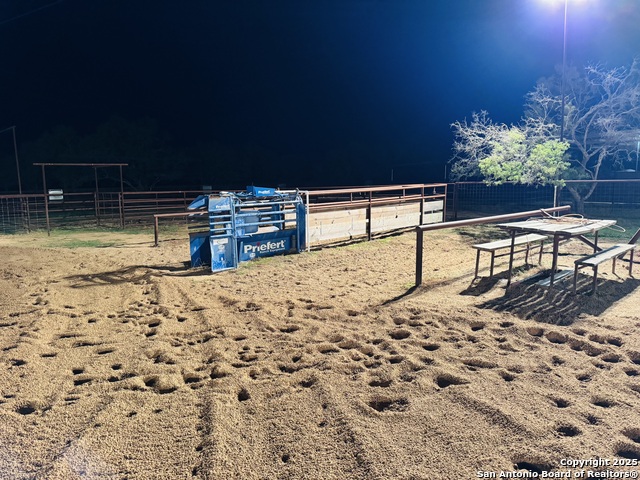 Image 31 of 36 For 10055 Fm 467