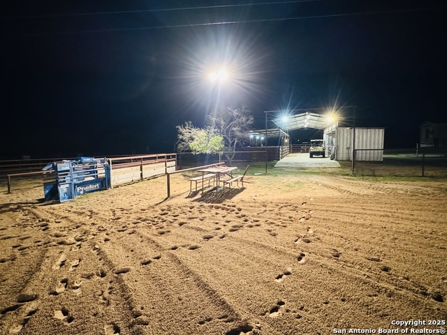 Image 33 of 36 For 10055 Fm 467