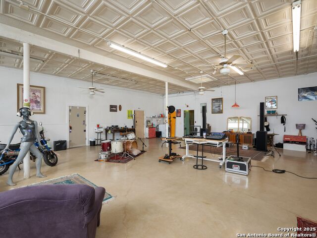 Image 6 of 40 For 1651 Woodlawn W