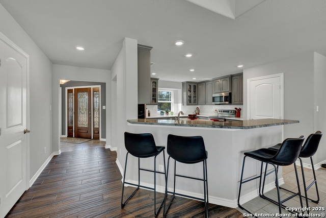 Listing photo id 1 for 2354 Fm 2438