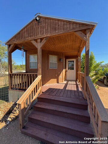 Image 5 of 13 For 567 River Bend