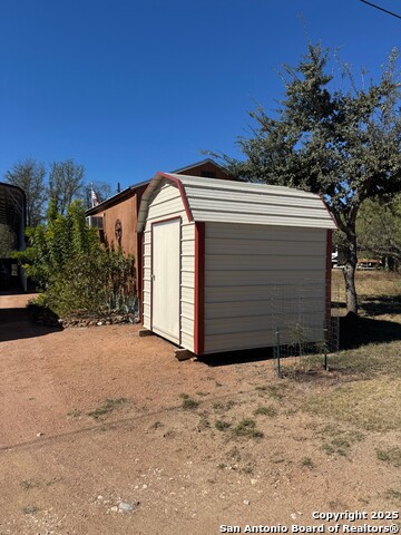 Image 7 of 13 For 567 River Bend