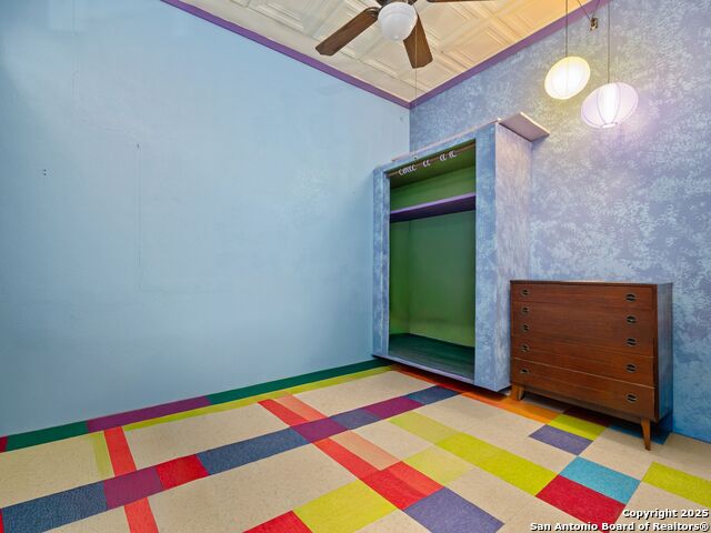 Image 20 of 40 For 1651 Woodlawn W