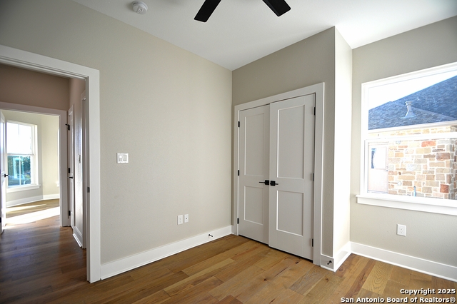 Listing photo id 29 for 1806 Chateau Ln