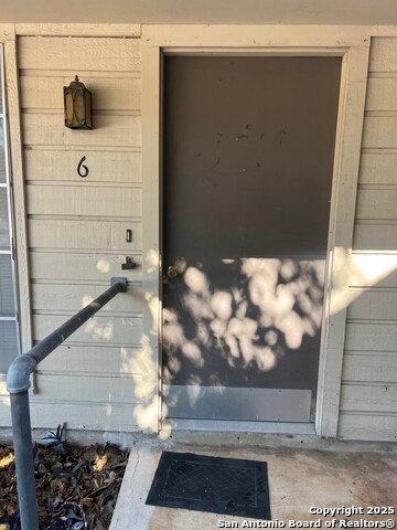 Details for 624 N Main Street  6, Boerne, TX 78006