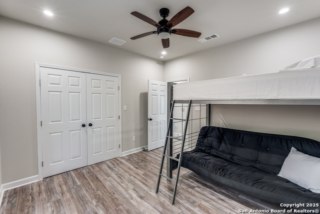 Image 18 of 25 For 1287 Rotherman