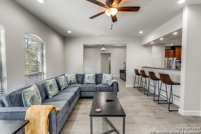 Image 6 of 25 For 1287 Rotherman