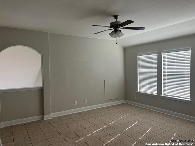 Image 8 of 17 For 104 Tiltwood