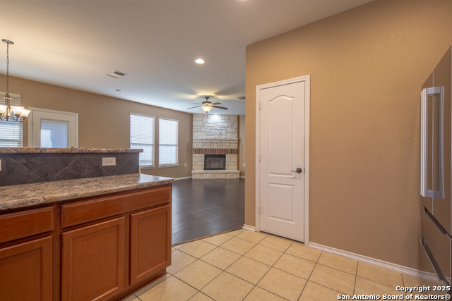 Image 10 of 28 For 7419 Primrose Post