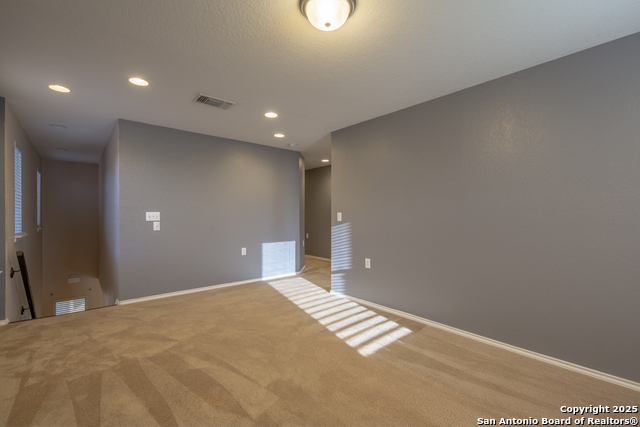 Image 15 of 28 For 7419 Primrose Post