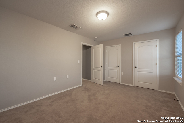 Image 25 of 28 For 7419 Primrose Post