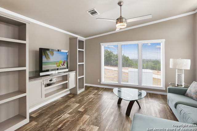 Image 7 of 21 For 4207 Forest Trail