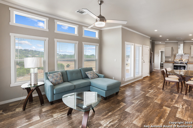 Image 9 of 21 For 4207 Forest Trail