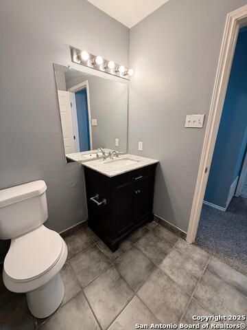 Listing photo id 11 for 6022 State  104