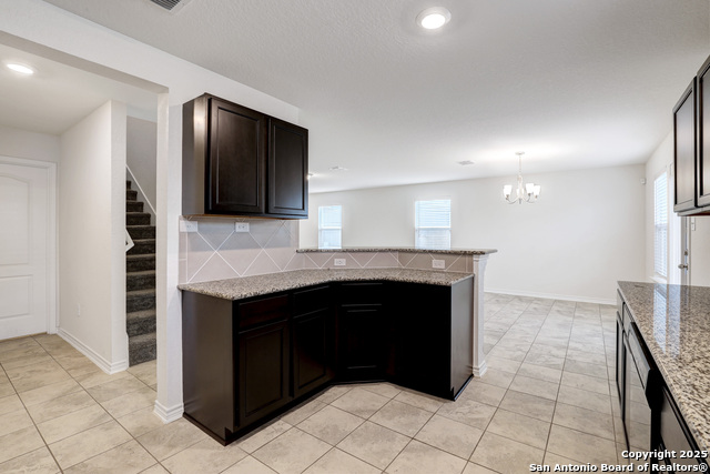 Listing photo id 11 for 11331 October Chase