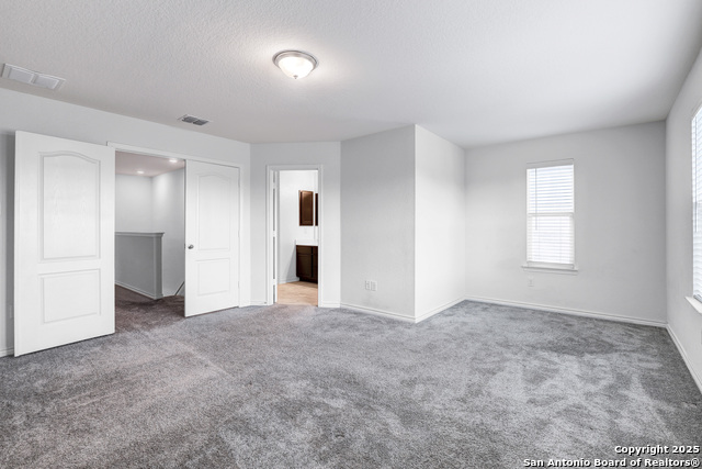 Listing photo id 15 for 11331 October Chase