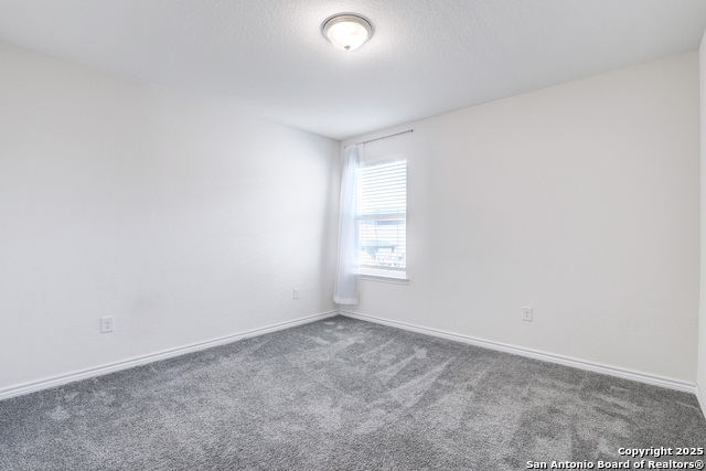 Listing photo id 21 for 11331 October Chase