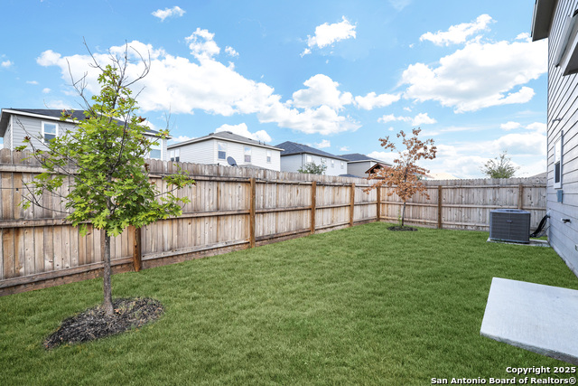 Listing photo id 23 for 11331 October Chase