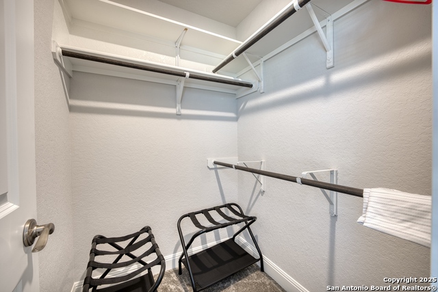 Listing photo id 21 for 2518 Castello