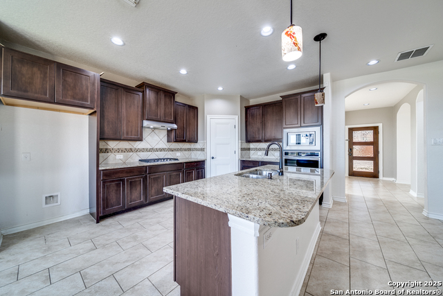 Image 21 of 25 For 15302 Comanche Mist