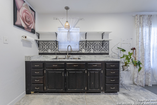 Image 10 of 27 For 126 Benita St