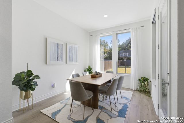 Listing photo id 25 for 8928 Whimsey