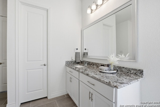 Listing photo id 31 for 8928 Whimsey