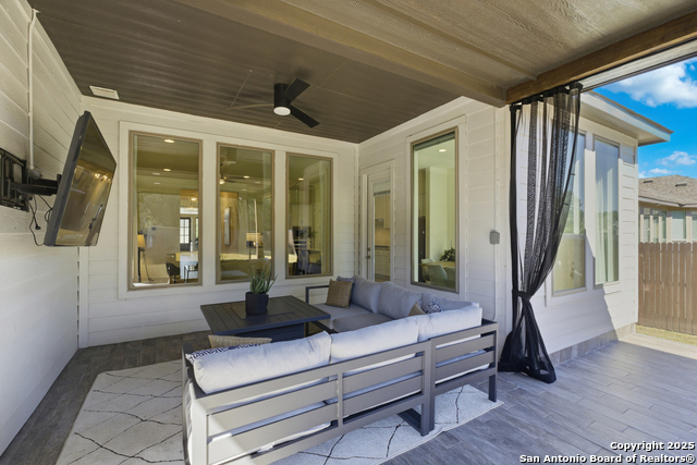 Listing photo id 34 for 8928 Whimsey