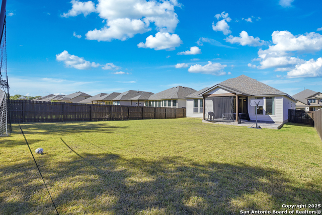 Listing photo id 38 for 8928 Whimsey