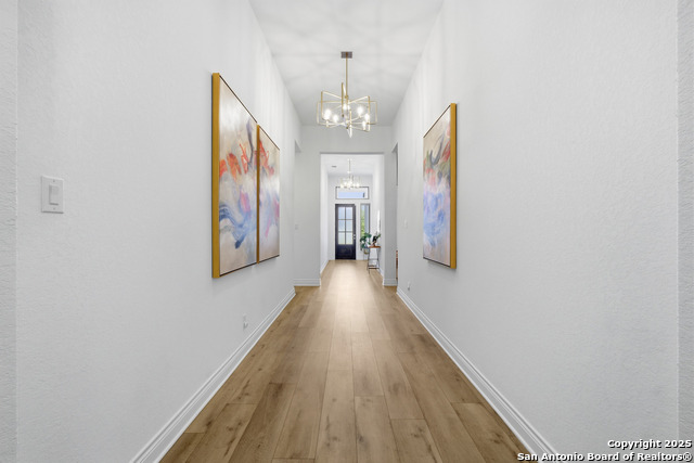 Listing photo id 5 for 8928 Whimsey